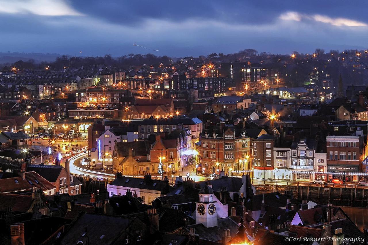 Hillcrest Whitby Bed & Breakfast Dış mekan fotoğraf